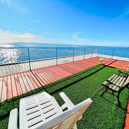 Suite Sunset 7 - Fronte Mare سانريمو المظهر الخارجي الصورة