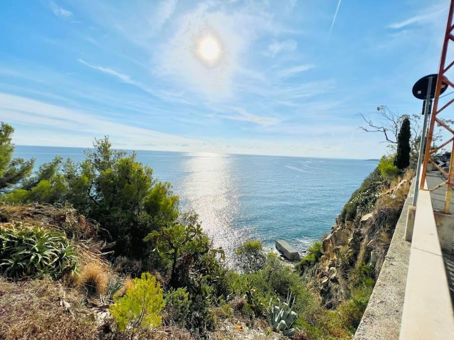 Suite Sunset 7 - Fronte Mare سانريمو المظهر الخارجي الصورة