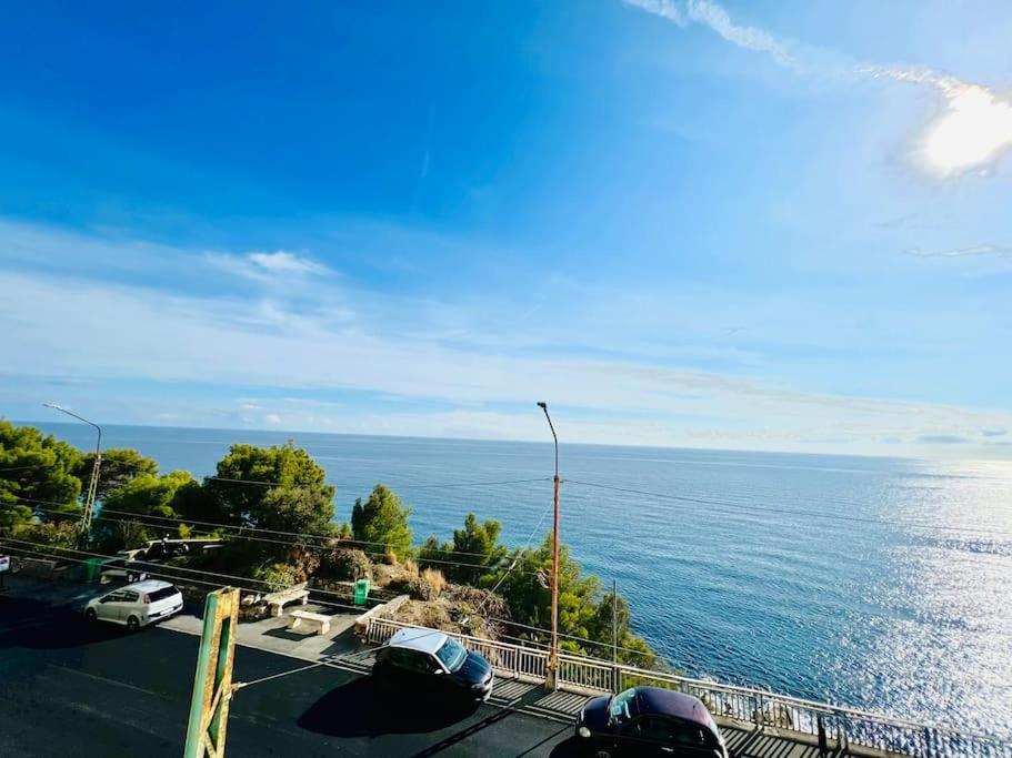 Suite Sunset 7 - Fronte Mare سانريمو المظهر الخارجي الصورة