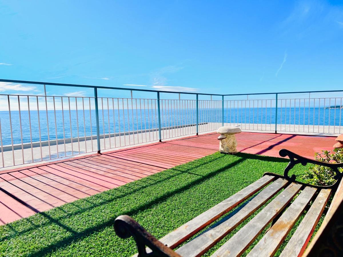 Suite Sunset 7 - Fronte Mare سانريمو المظهر الخارجي الصورة