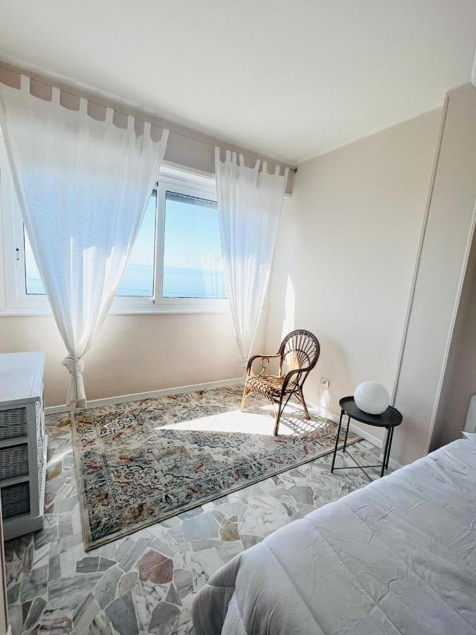 Suite Sunset 7 - Fronte Mare سانريمو المظهر الخارجي الصورة