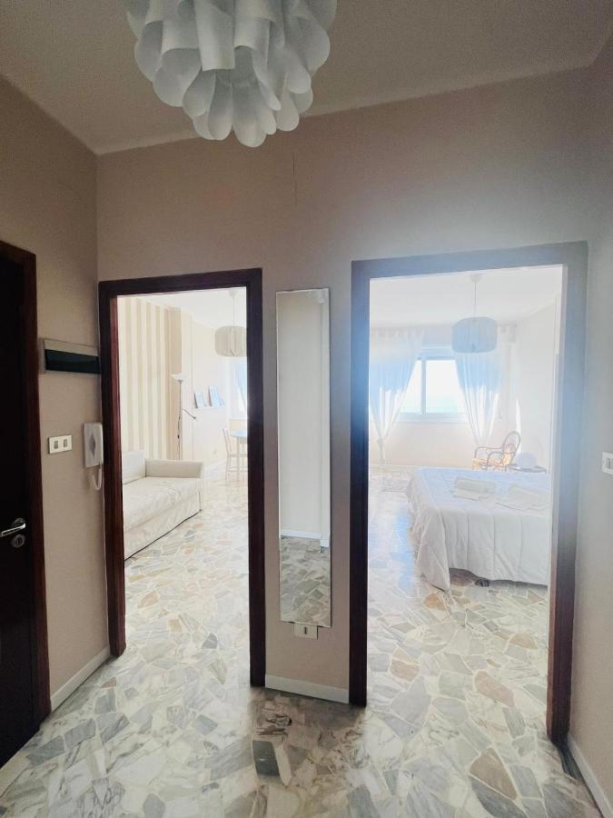 Suite Sunset 7 - Fronte Mare سانريمو المظهر الخارجي الصورة